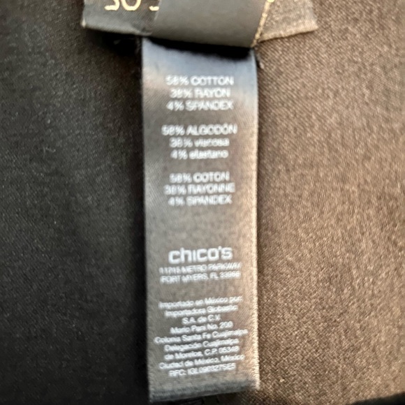 CHICO’S So Slimming Black Crops - Picture 4 of 8